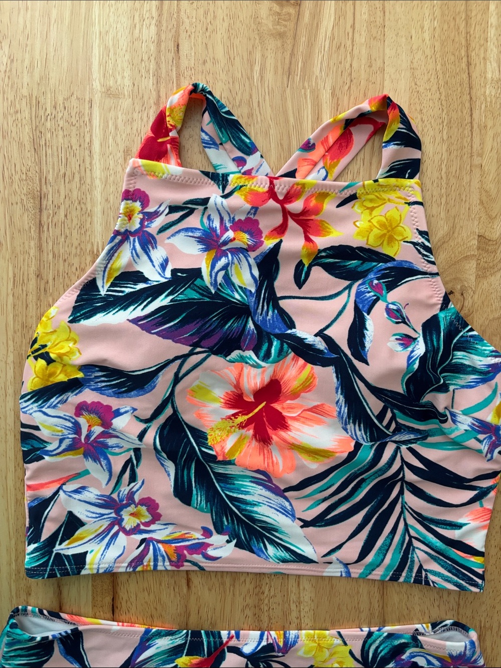 Old Navy high neck/high waist pink floral bikini - Picture 2 of 6